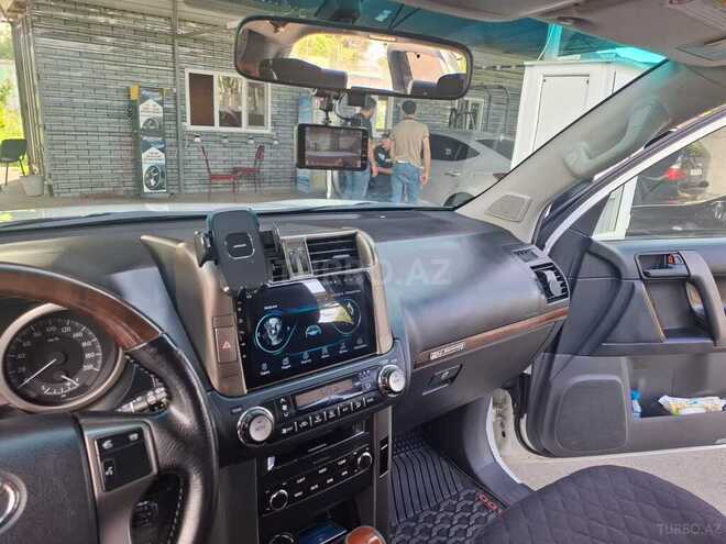 Toyota Land Cruiser Prado 2012, 214,534 km - 2.7 l - Naftalan