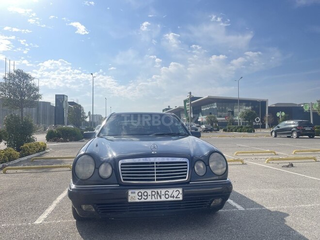 Mercedes E 220 d 1998, 290,000 km - 2.2 л - Bakı