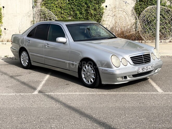 Mercedes E 320 2000, 500,000 km - 3.2 л - Bakı
