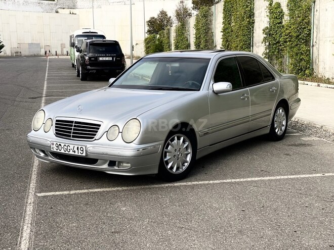 Mercedes E 320 2000, 500,000 km - 3.2 л - Bakı