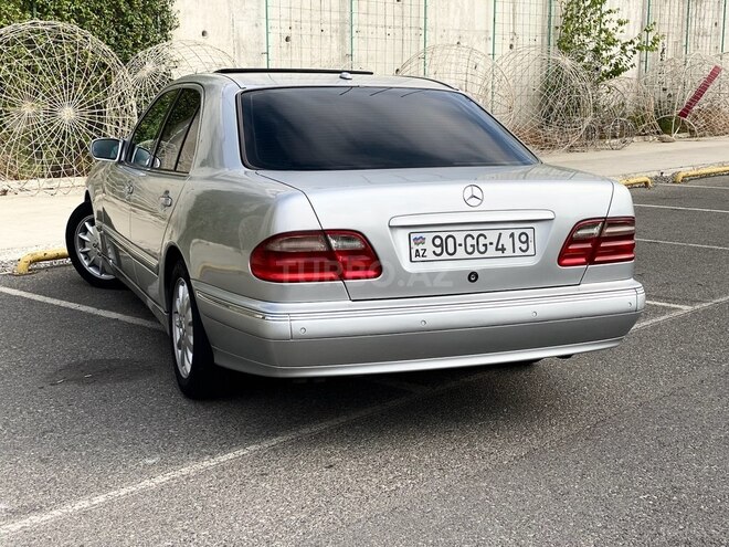Mercedes E 320 2000, 500,000 km - 3.2 л - Bakı