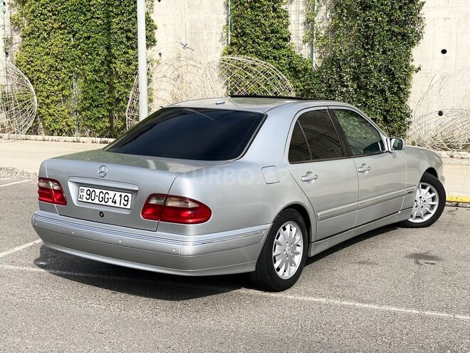 Mercedes E 320 2000, 500,000 km - 3.2 л - Bakı