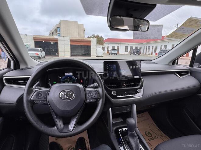 Toyota Corolla Cross 2025, 0 km - 2.0 л - Bakı