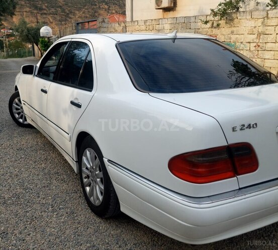 Mercedes E 240 1999, 368,385 km - 2.4 л - Bakı