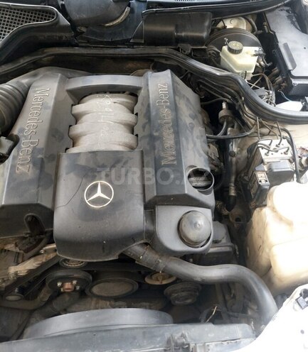 Mercedes E 240 1999, 368,385 km - 2.4 л - Bakı