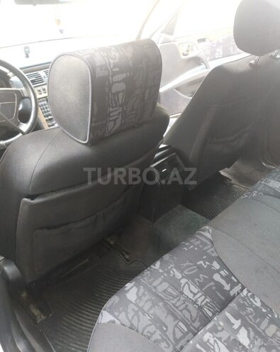 Mercedes E 240 1999, 368,385 km - 2.4 л - Bakı
