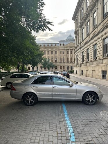 Mercedes C 200 2001, 404,000 km - 2.0 l - Bakı