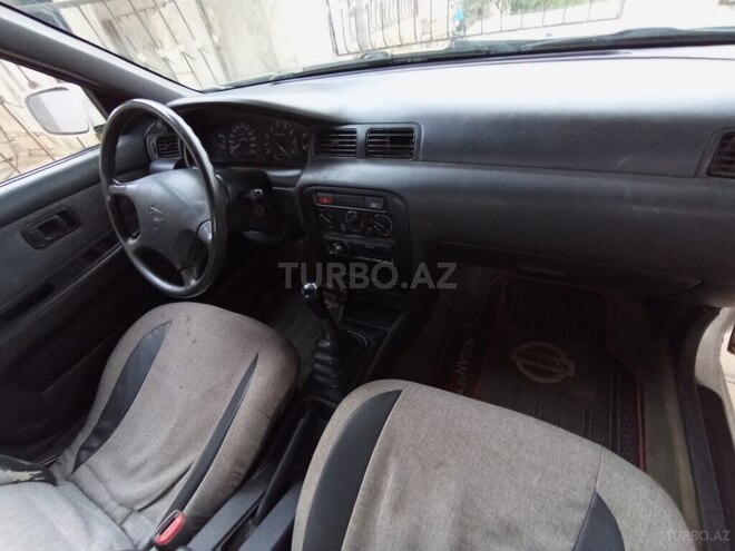 Nissan Sunny 2000, 401,191 km - 1.6 l - Bakı