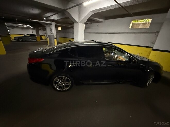 Kia Optima-5