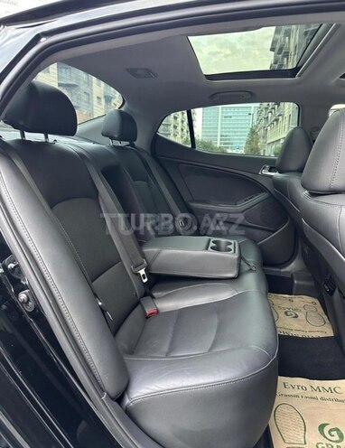 Kia Optima-16
