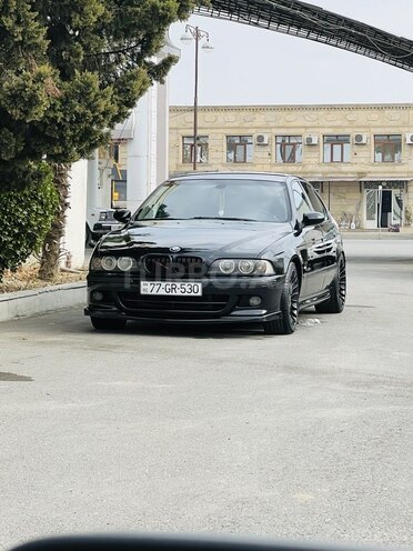 BMW 530 2002, 325,000 km - 3.0 l - Yevlax