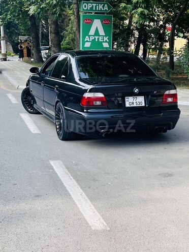 BMW 530 2002, 325,000 km - 3.0 l - Yevlax
