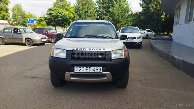 Land Rover Discovery 2001, 145,872 km - 4.0 l - Qazax