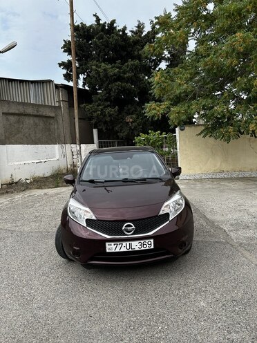 Nissan Note-1