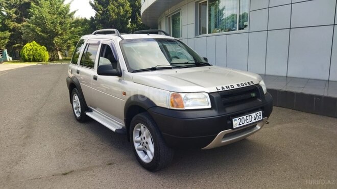 Land Rover Discovery 2001, 145,872 km - 4.0 l - Qazax
