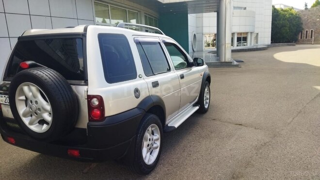 Land Rover Discovery 2001, 145,872 km - 4.0 l - Qazax