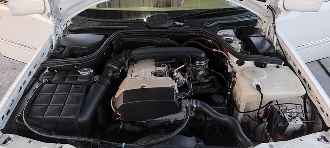 Mercedes C 230 1997, 268,397 km - 2.3 l - İmişli