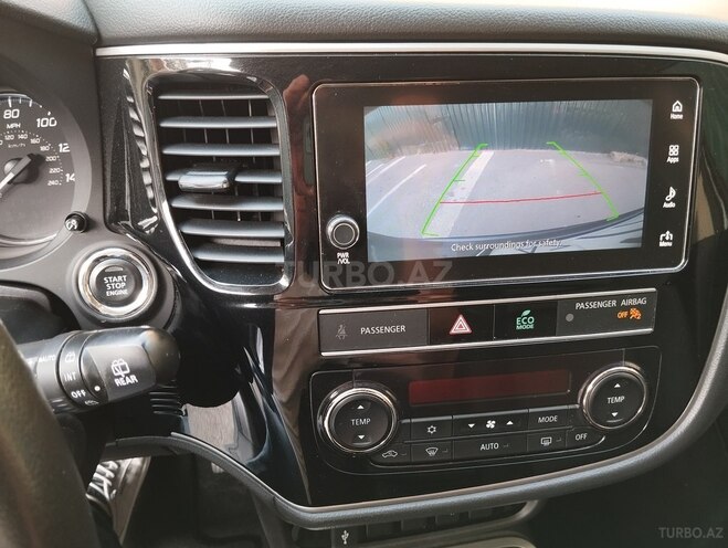Mitsubishi Outlander 2018, 98,000 km - 3.0 l - Bakı