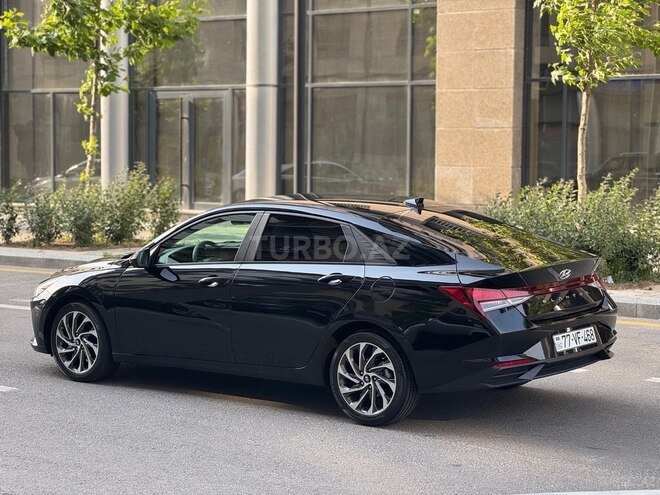 Hyundai Elantra 2021, 85,000 km - 2.0 l - Bakı