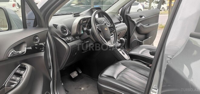 Chevrolet Orlando-20
