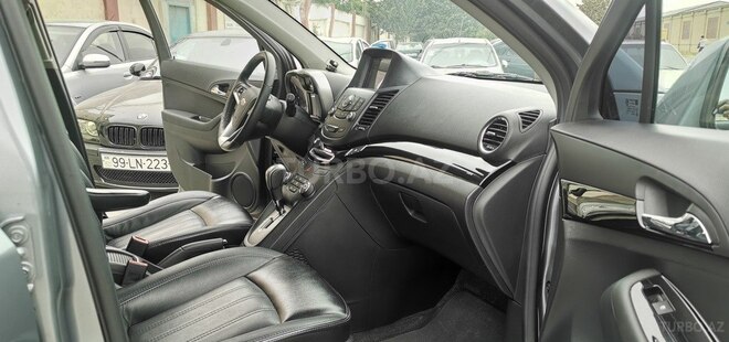 Chevrolet Orlando-18