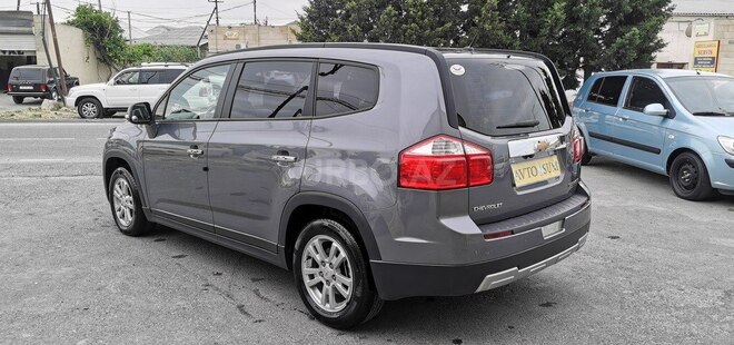 Chevrolet Orlando-14