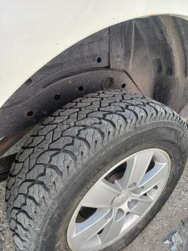 Mitsubishi L200 2006, 283,000 km - 2.5 l - Bakı