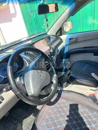 Mitsubishi L200 2006, 283,000 km - 2.5 l - Bakı