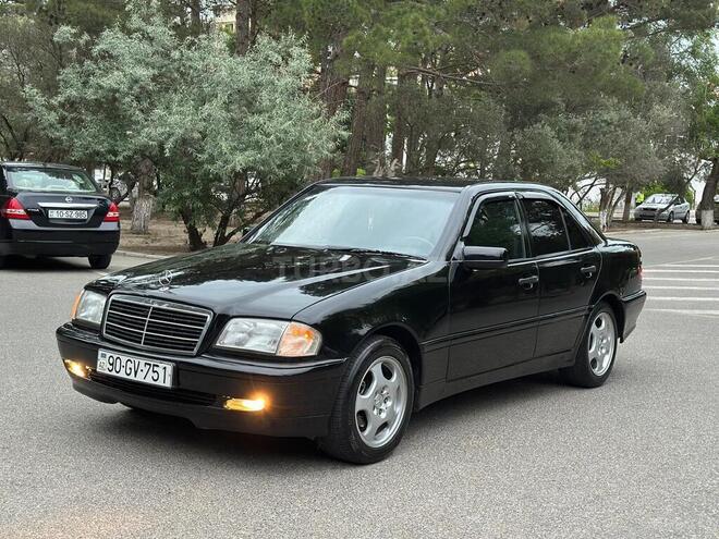 Mercedes C 230 1997, 324,000 km - 2.3 l - Sumqayıt