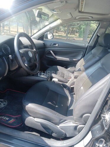 Volkswagen Passat 2004, 235,001 km - 1.8 l - Bakı