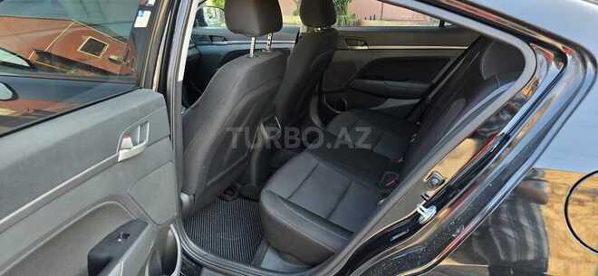 Hyundai Elantra 2017, 64,354 km - 2.0 л - Bakı