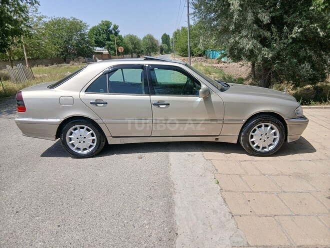 Mercedes C 280 1998, 96,000 km - 2.8 l - Salyan