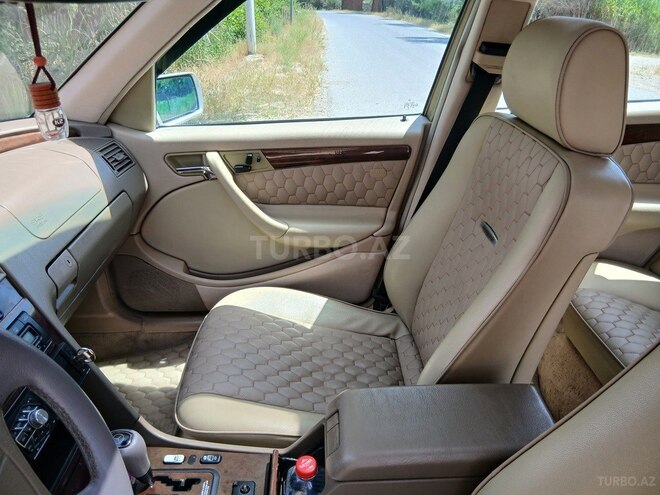Mercedes C 280 1998, 96,000 km - 2.8 l - Salyan
