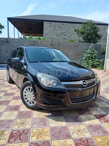 Opel Astra 2009, 260,000 km - 1.4 l - Gəncə