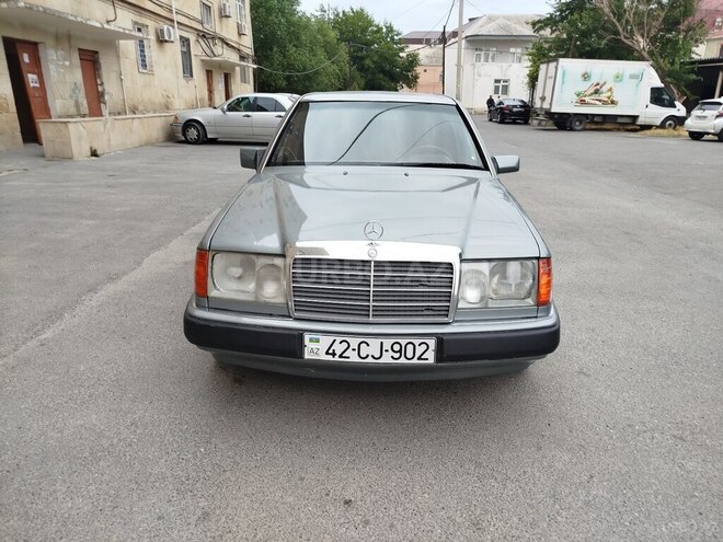 Mercedes E 200 1992, 296,486 km - 2.0 l - Bakı