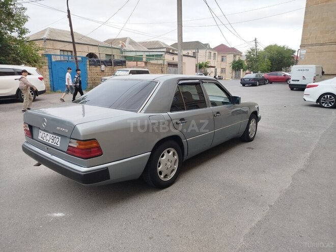 Mercedes E 200 1992, 296,486 km - 2.0 l - Bakı