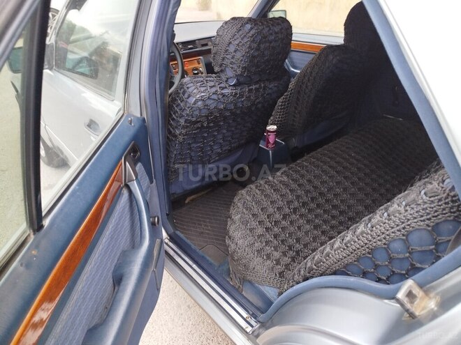 Mercedes E 200 1992, 296,486 km - 2.0 l - Bakı