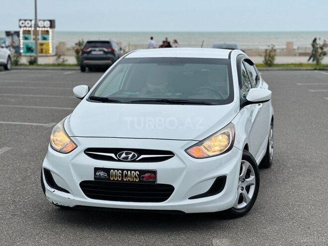 Hyundai Accent-1