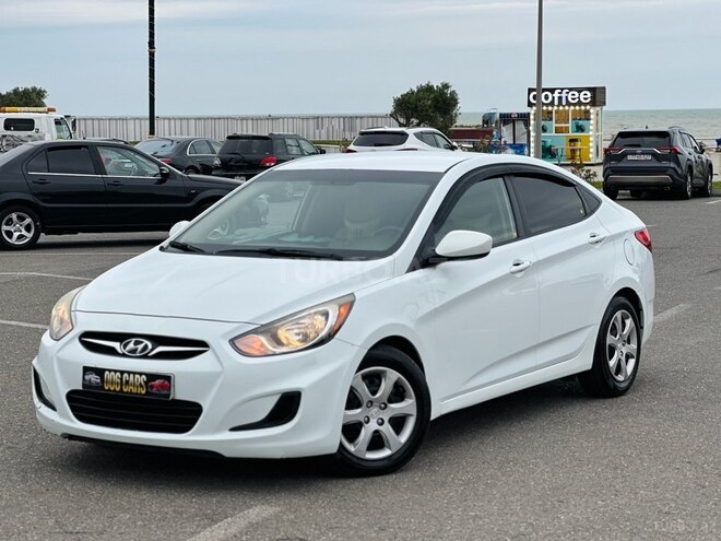 Hyundai Accent-5