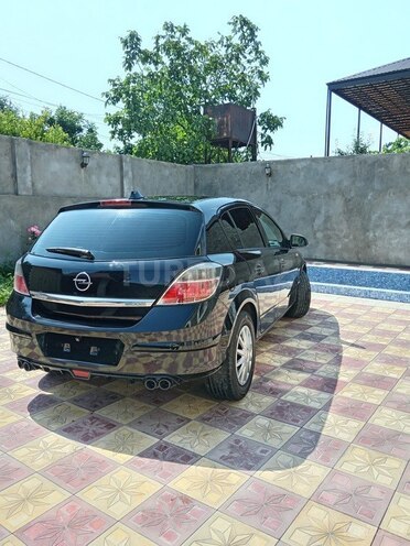 Opel Astra 2009, 260,000 km - 1.4 l - Gəncə