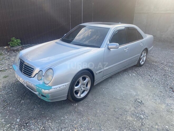 Mercedes E 270 2001, 461,800 km - 2.7 l - Gəncə