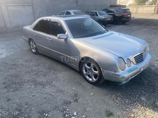 Mercedes E 270 2001, 461,800 km - 2.7 l - Gəncə