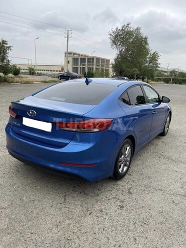 Hyundai Elantra 2017, 198,521 km - 2.0 l - Şirvan