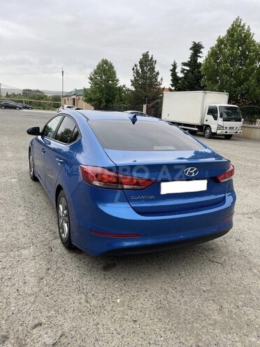 Hyundai Elantra 2017, 198,521 km - 2.0 l - Şirvan