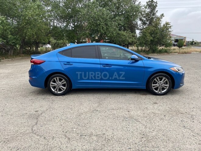Hyundai Elantra 2017, 198,521 km - 2.0 l - Şirvan