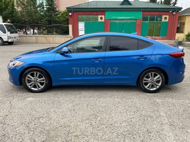 Hyundai Elantra 2017, 198,521 km - 2.0 l - Şirvan