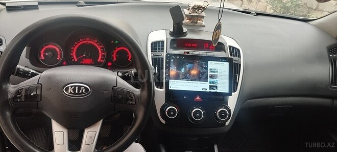 Kia Ceed 2009, 320,000 km - 1.6 л - Bakı