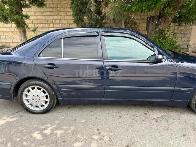 Mercedes E 270 2001, 545,774 km - 2.7 л - Mingəçevir