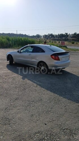Mercedes C 200 2001, 290,000 km - 2.0 л - Bakı