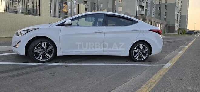 Hyundai Elantra 2015, 138,409 km - 1.6 l - Sumqayıt